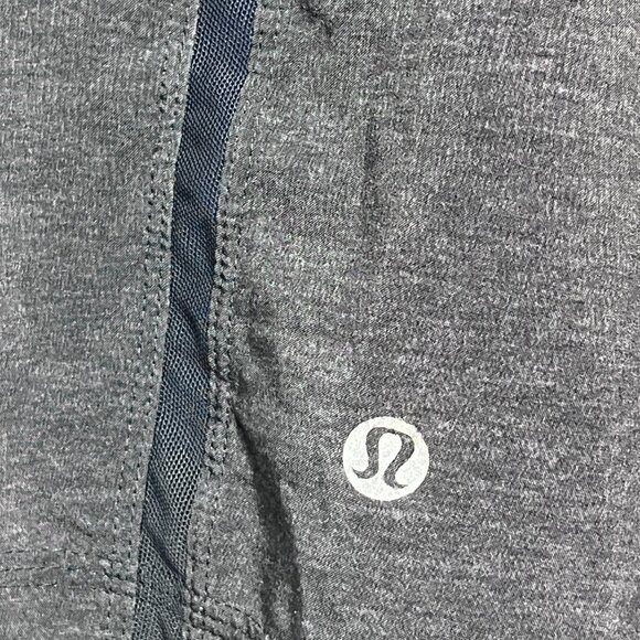 Lš Lululemon Men's Pace Breaker 9" Shorts. Compressionā Liner Sz L. Gray Color - Picture 4 of 7